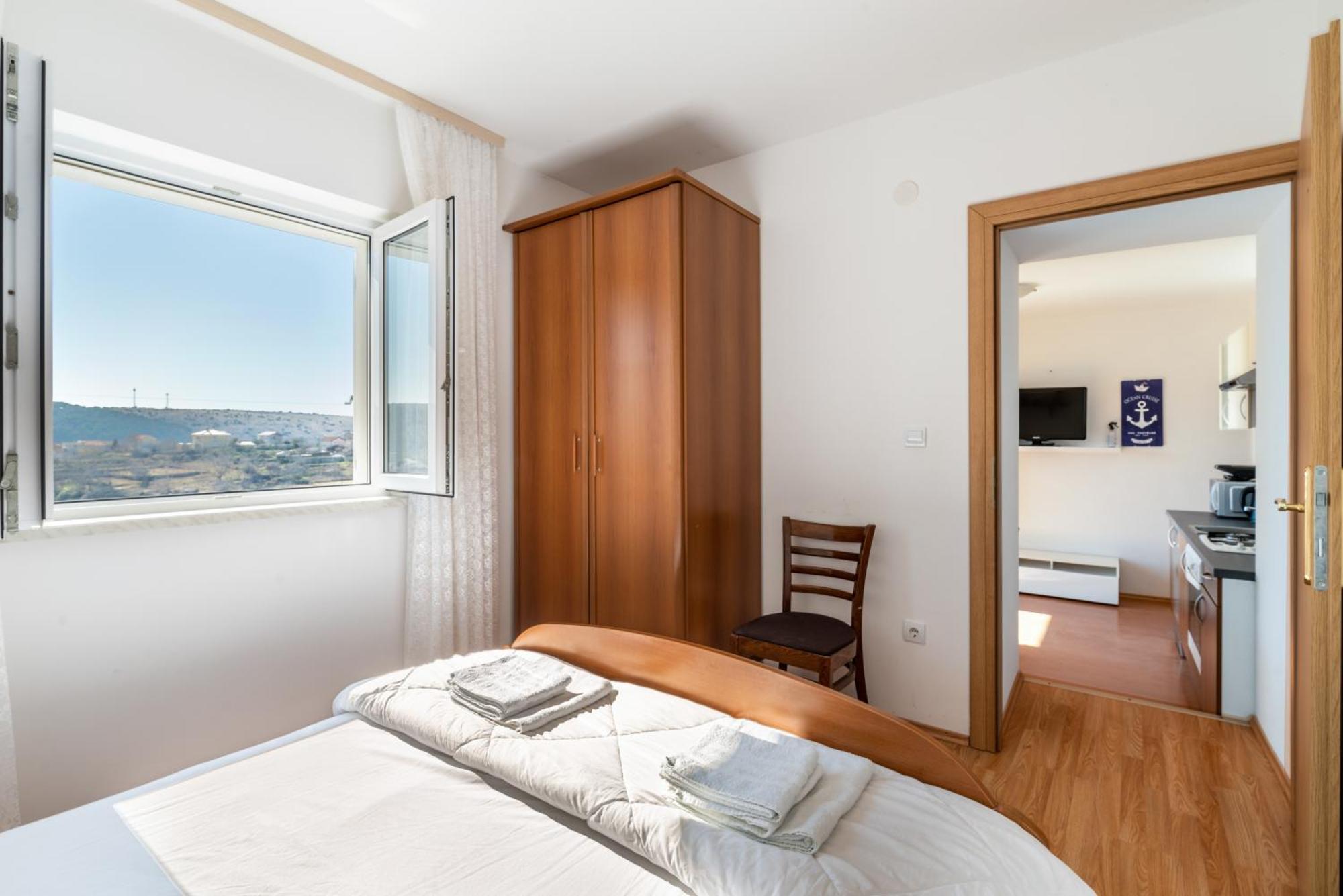 Apartments With A Parking Space Lopar, Rab - 14070 Oda fotoğraf